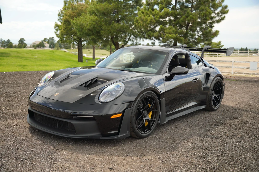 2025 Porsche 992 GT3 RS - Image 17 of 31