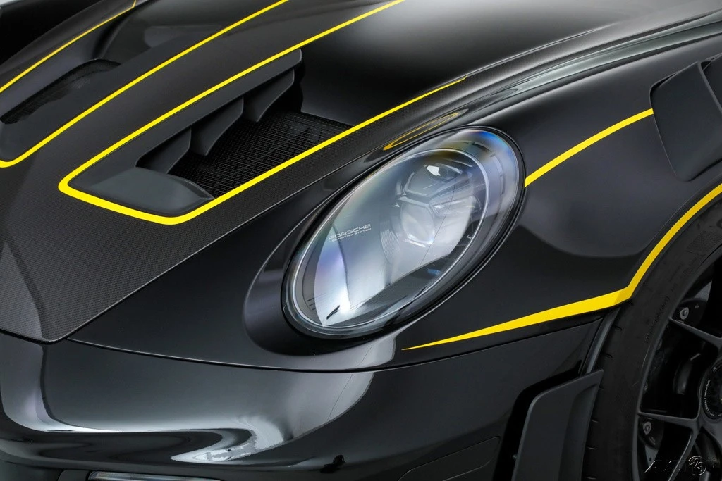 2025 Porsche 992 GT3 RS - Image 14 of 21