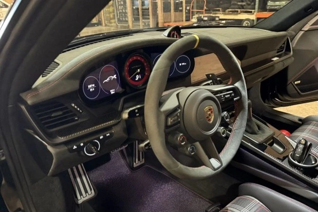 2025 Porsche 992 GT3 RS - Image 5 of 8