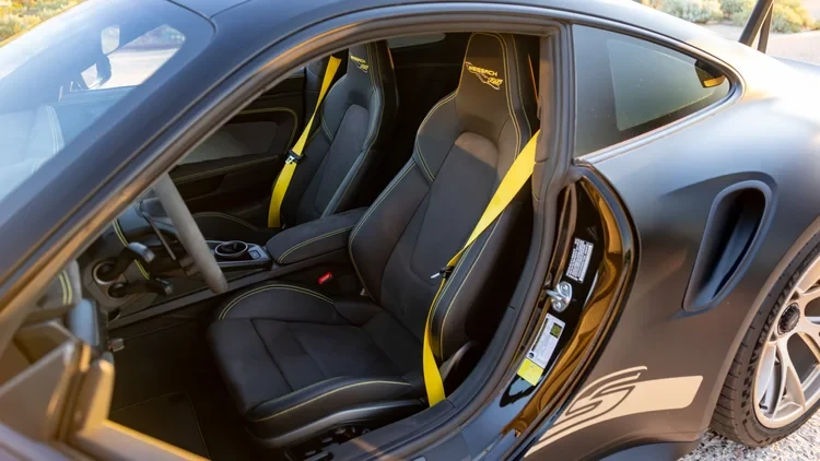 2025 Porsche 992 GT3 RS - Image 14 of 21