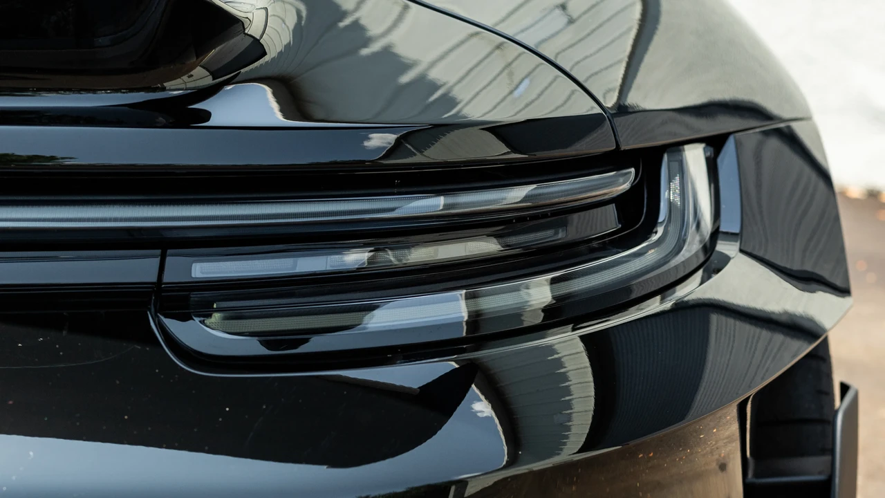 2025 Porsche 992 GT3 RS - Image 25 of 31