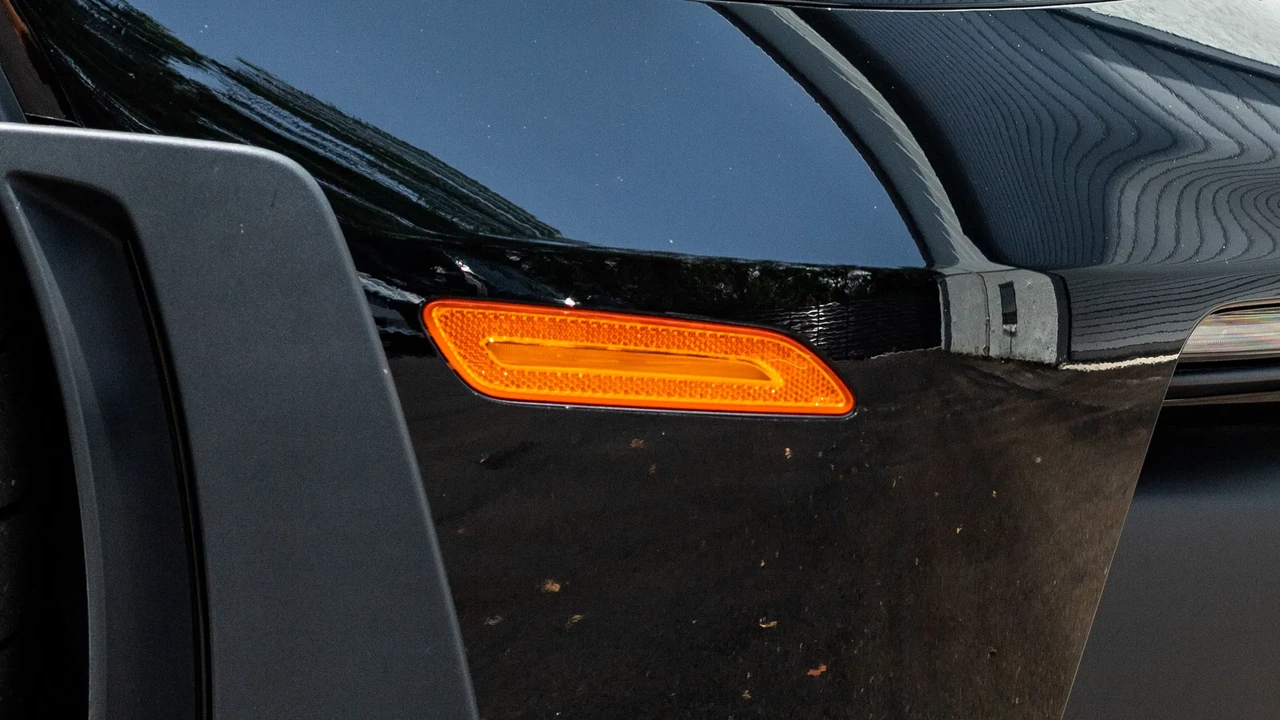 2025 Porsche 992 GT3 RS - Image 13 of 31