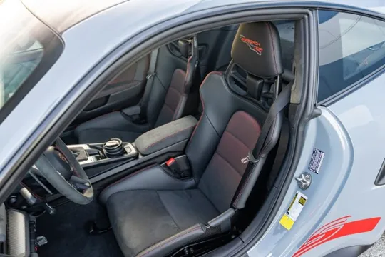 2025 Porsche 992 GT3 RS - Image 4 of 8