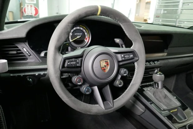 2025 Porsche 992 GT3 RS - Image 5 of 7