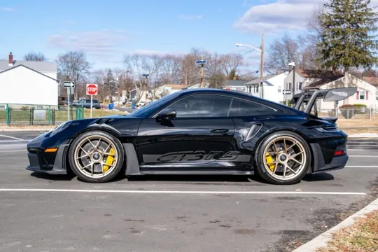 2025 Porsche 992 GT3 RS - Image 4 of 8