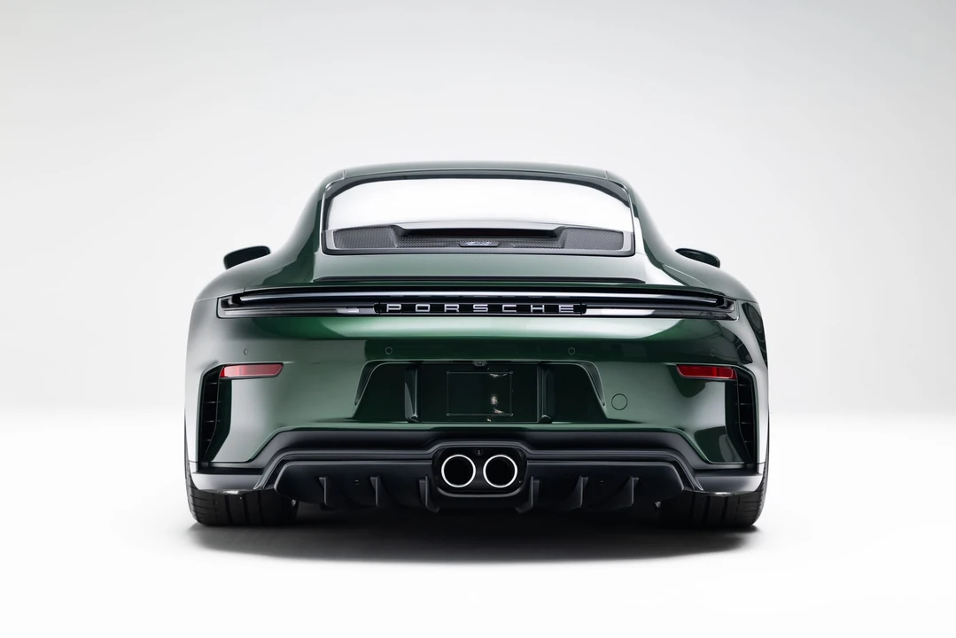2025 Porsche 992 GT3 Touring - Image 22 of 31