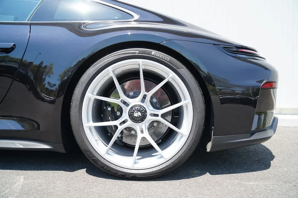 2025 Porsche 992 GT3 Touring - Image 21 of 31