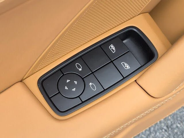 2025 Porsche 992 GT3 Touring - Image 23 of 31