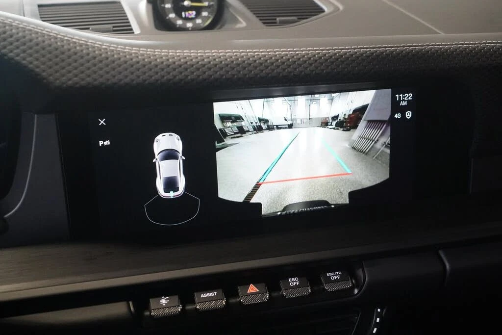 2025 Porsche 992 GT3 Touring - Image 27 of 31