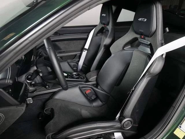 2025 Porsche 992 GT3 - Image 5 of 5