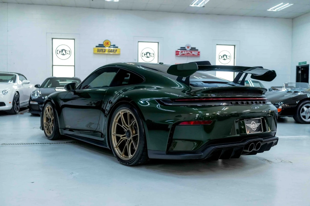 2025 Porsche 992 GT3 - Image 10 of 12