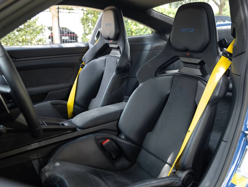 2025 Porsche 992 GT3 - Image 5 of 5