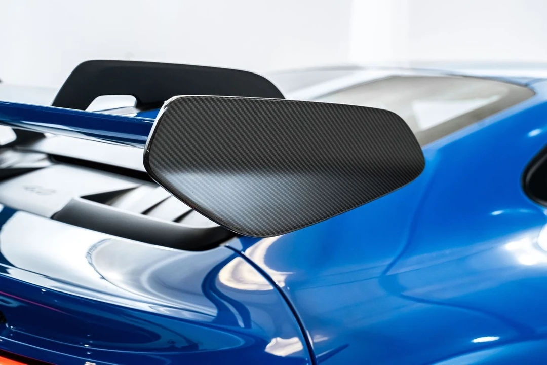 2025 Porsche 992 GT3 - Image 17 of 31