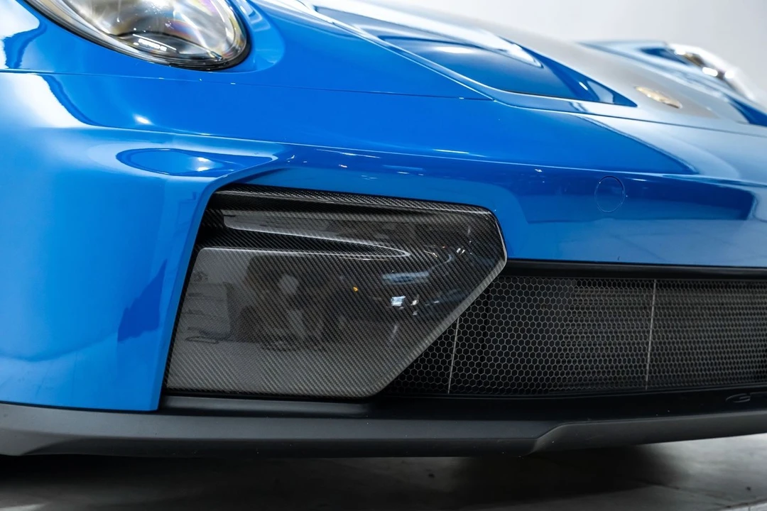 2025 Porsche 992 GT3 - Image 24 of 31