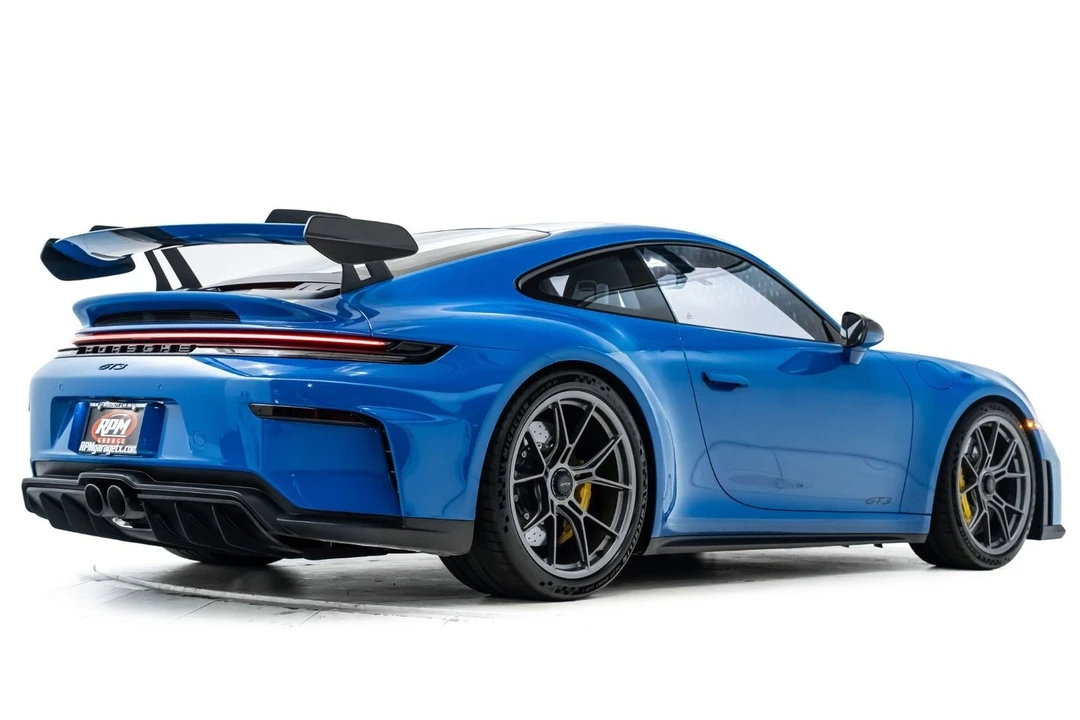 2025 Porsche 992 GT3 - Image 7 of 31