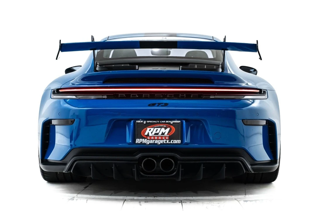 2025 Porsche 992 GT3 - Image 5 of 31