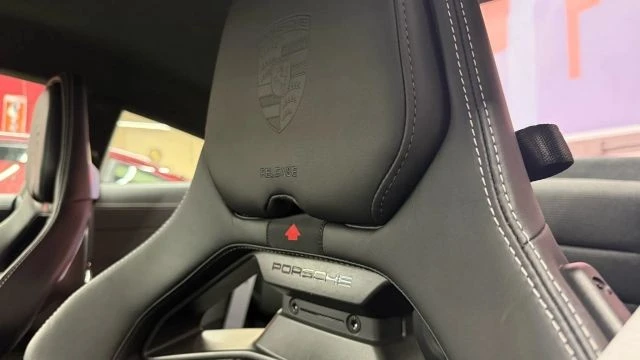 2025 Porsche 992 GT3 - Image 5 of 21
