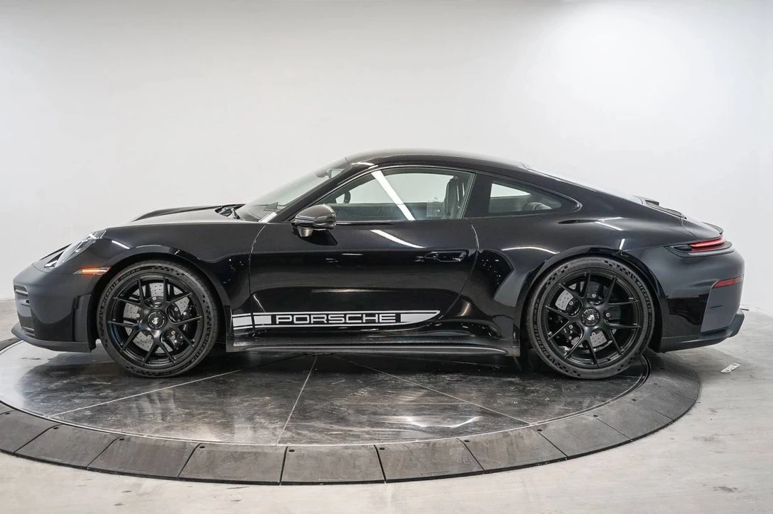 2025 Porsche 992 GT3 Touring - Image 2 of 4