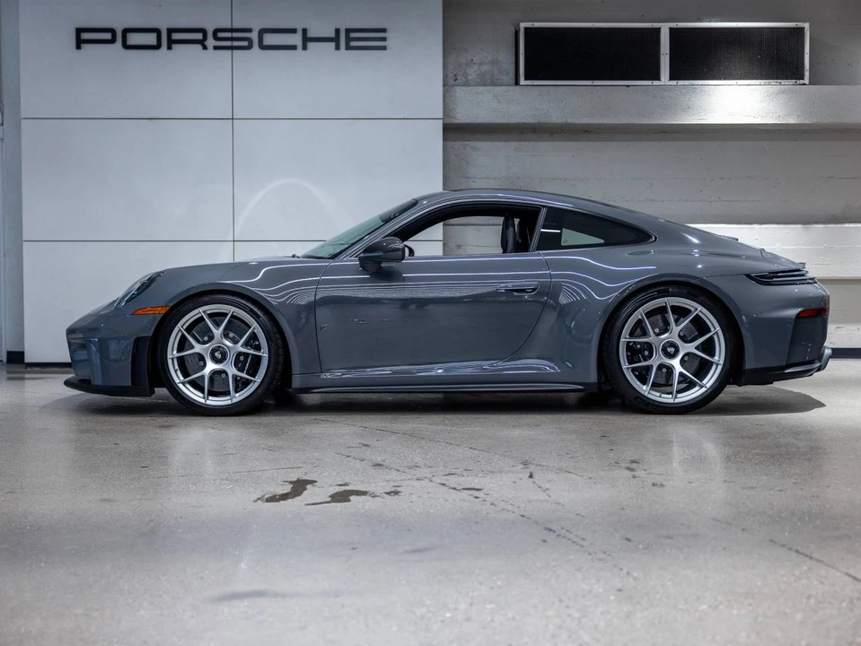 2025 Porsche 992 GT3 Touring - Image 2 of 5