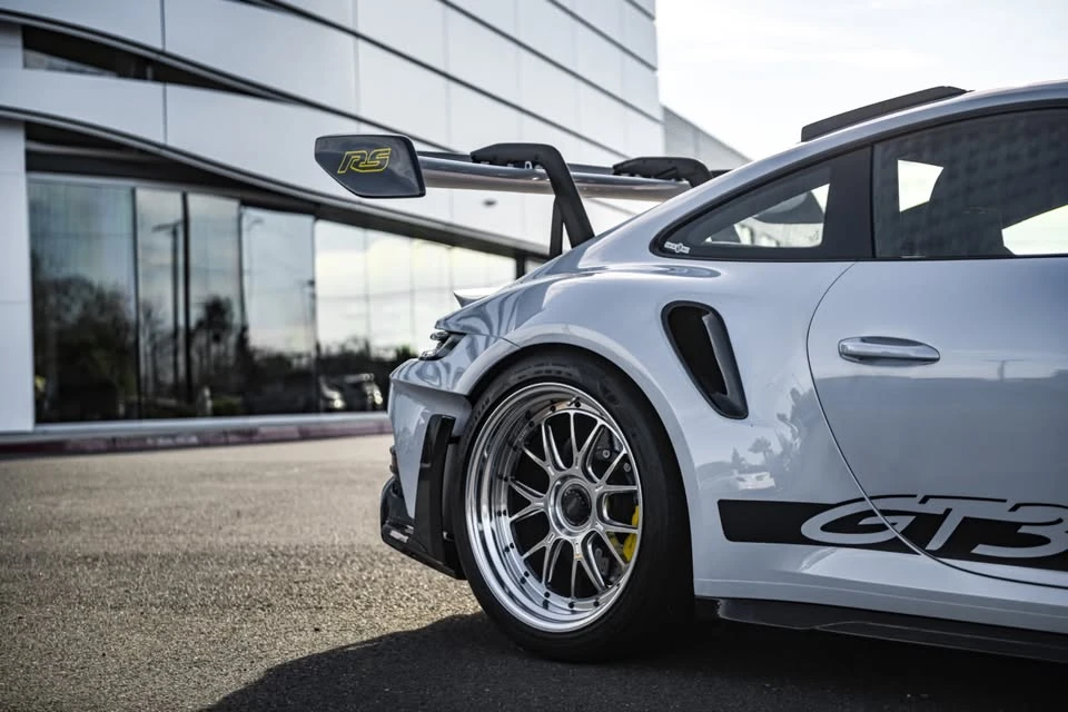 2025 Porsche 992 GT3 RS - Image 7 of 18
