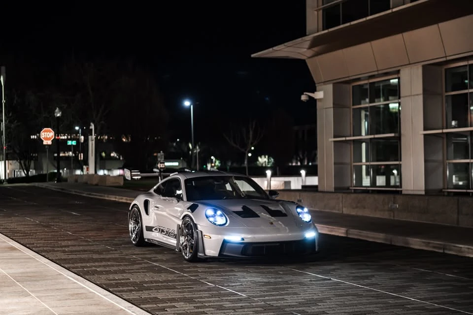 2025 Porsche 992 GT3 RS - Image 2 of 18