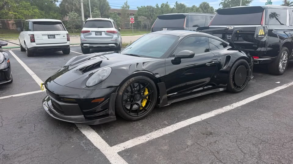 2025 Porsche 992 GT3 RS - Image 3 of 13
