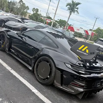 2025 Porsche 911 GT3 RS Manthey