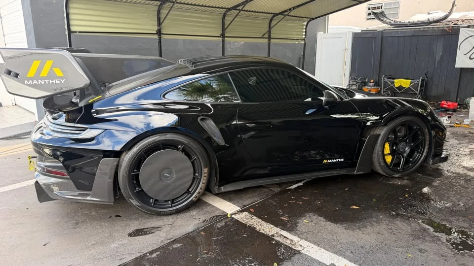 2025 Porsche 992 GT3 RS - Image 7 of 13