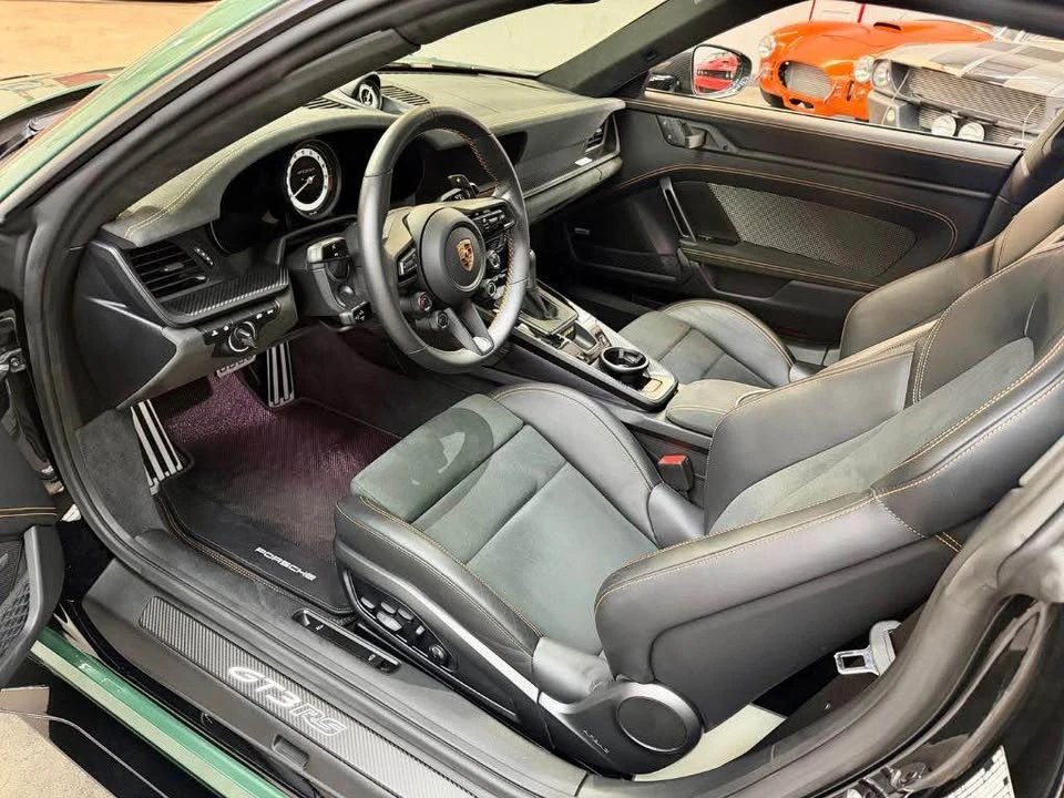 2025 Porsche 992 GT3 RS - Image 9 of 10