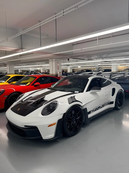 2025 Porsche 992 GT3 RS - Image 3 of 10