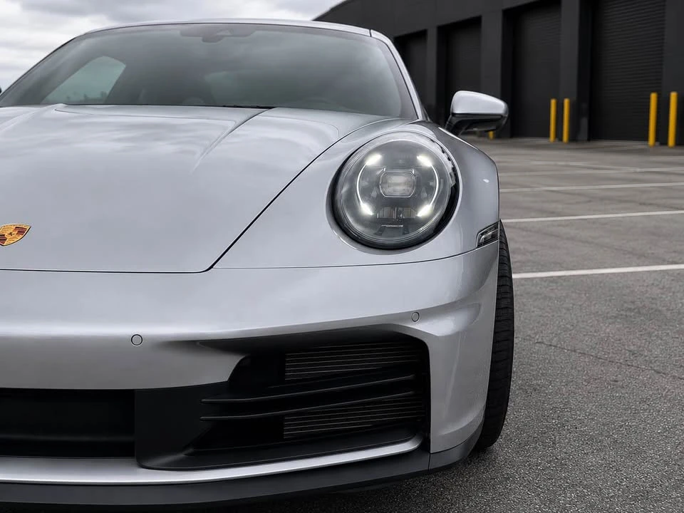 2025 Porsche 992 Carrera - Image 12 of 19