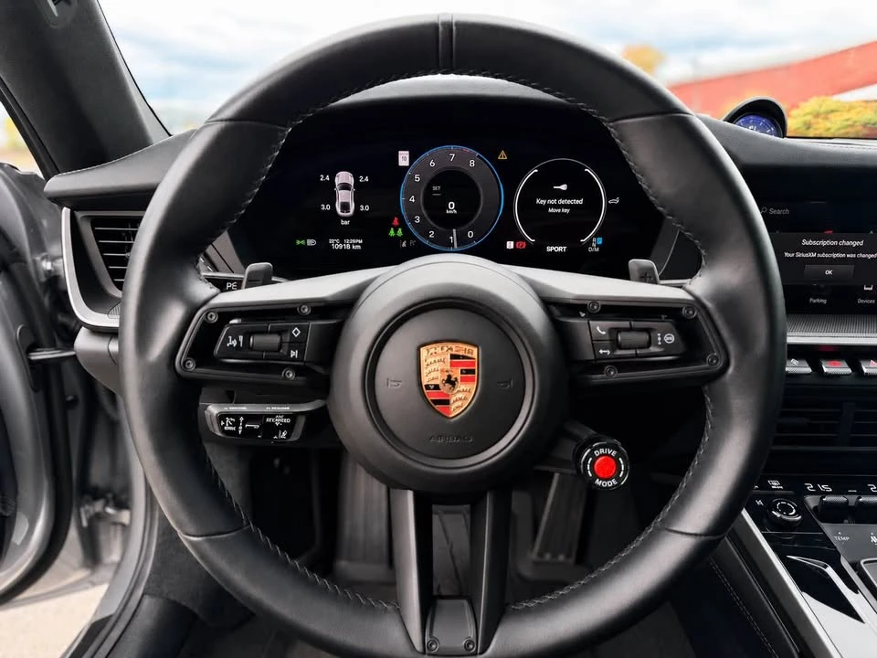 2025 Porsche 992 Carrera - Image 18 of 19