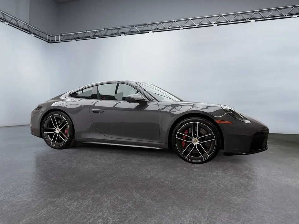 2025 Porsche 992 Carrera - Image 7 of 10