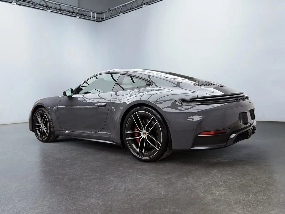2025 Porsche 992 Carrera - Image 3 of 10
