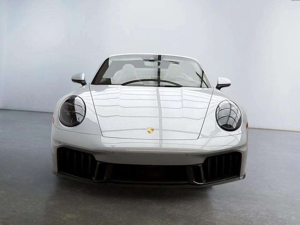 2025 Porsche 992 Carrera - Image 9 of 10