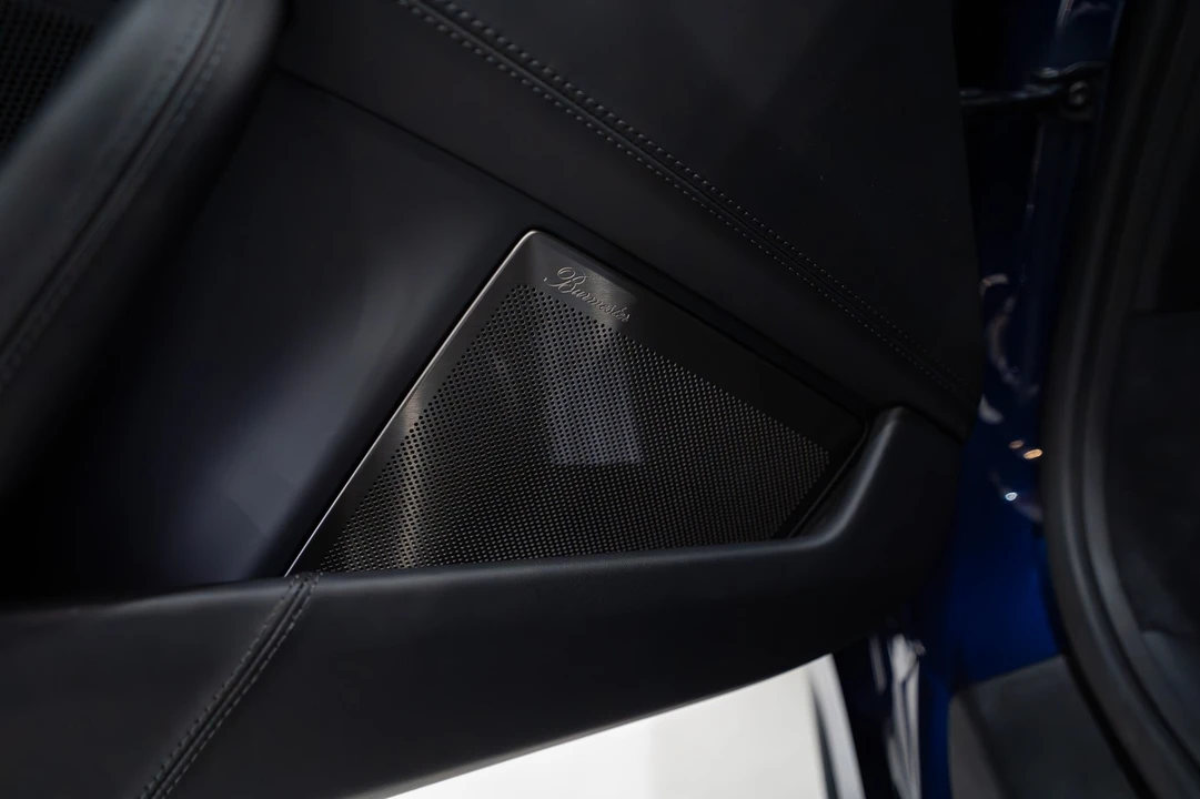 2025 Porsche 992 Carrera - Image 7 of 31