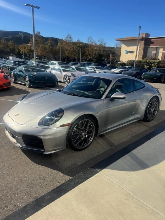 2025 Porsche 992 Carrera S - Image 4 of 15