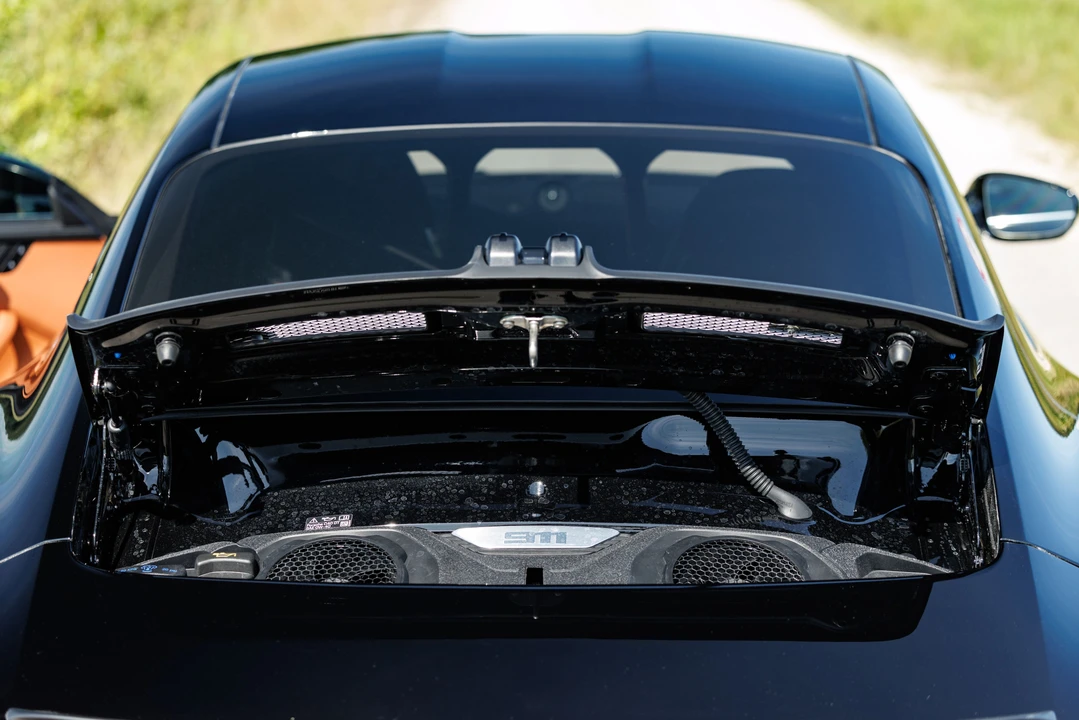 2025 Porsche 992 S/T - Image 12 of 31