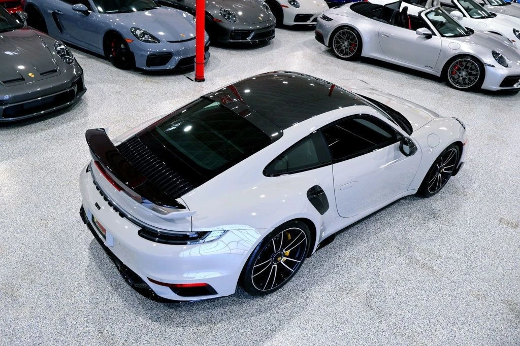 2025 Porsche - Image 6 of 12