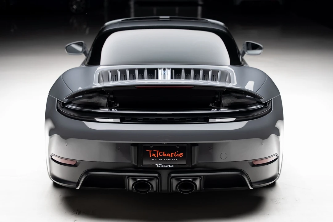 2025 Porsche 992 Targa 4 GTS - Image 28 of 31