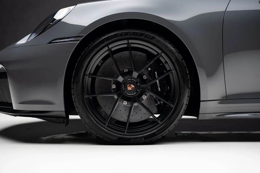 2025 Porsche 992 Targa 4 GTS - Image 21 of 31