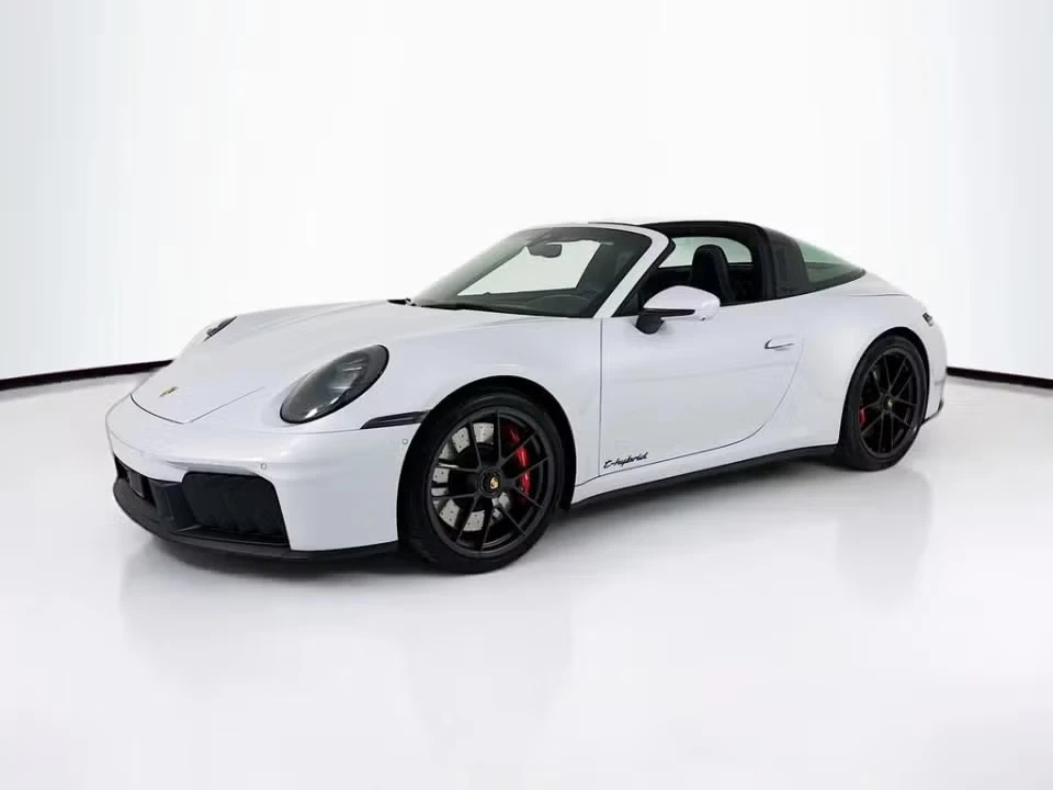 2025 Porsche 992 Targa 4 GTS - Image 3 of 31