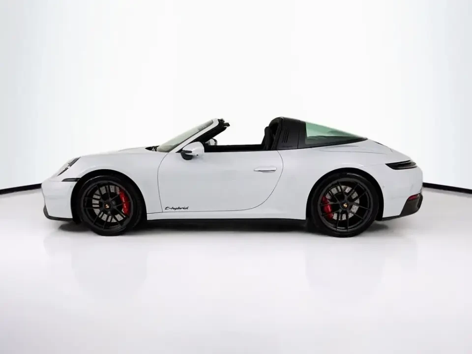 2025 Porsche 992 Targa 4 GTS - Image 15 of 31