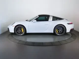 2025 Porsche 992 Targa 4 GTS - Image 13 of 31