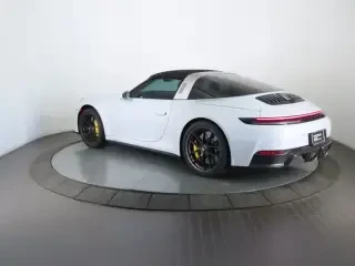 2025 Porsche 992 Targa 4 GTS - Image 21 of 31