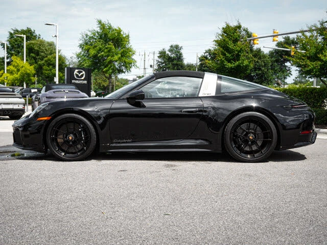 2025 Porsche 992 Targa 4 GTS - Image 7 of 31