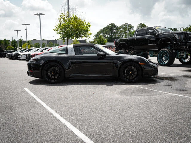 2025 Porsche 992 Targa 4 GTS - Image 12 of 31