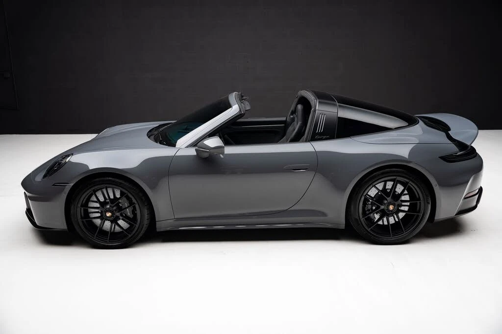 2025 Porsche 992 Targa 4 GTS - Image 18 of 31