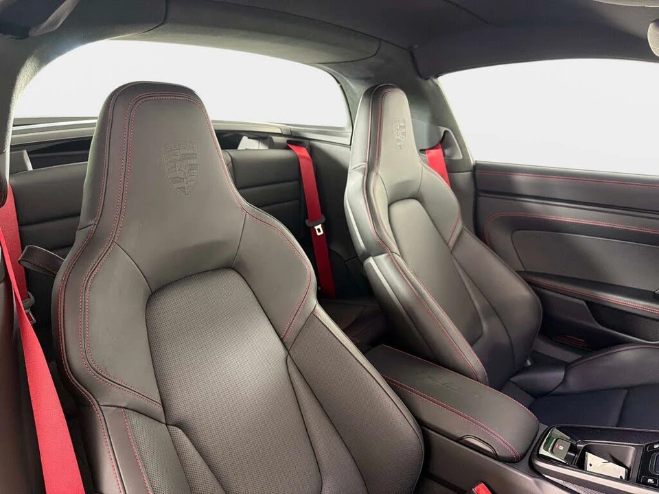 2025 Porsche 992 Targa 4 GTS - Image 25 of 31