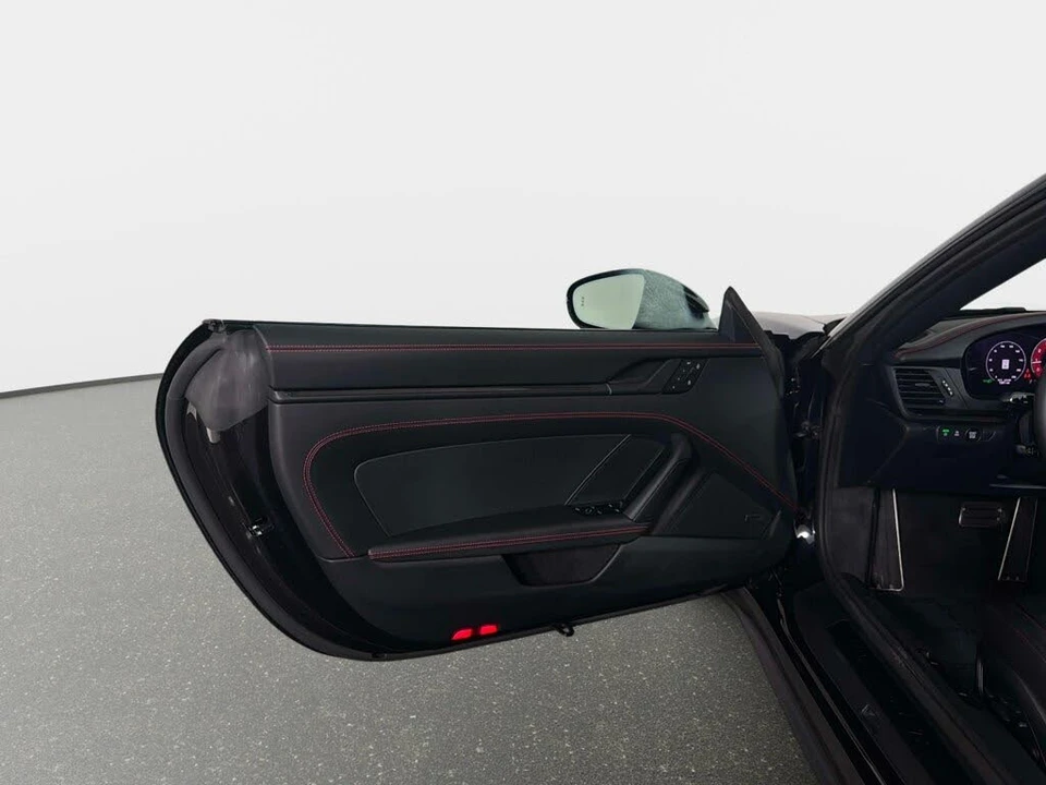 2025 Porsche 992 Targa 4 GTS - Image 27 of 31